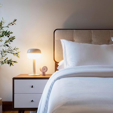 Spacious Stay Near Yale In Downtown New Haven Exteriör bild
