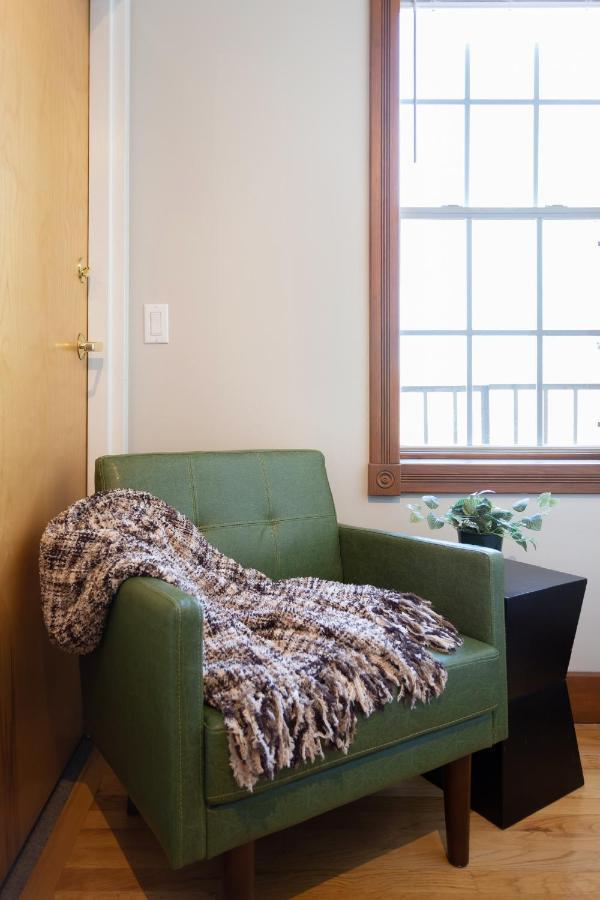 Spacious Stay Near Yale In Downtown New Haven Exteriör bild