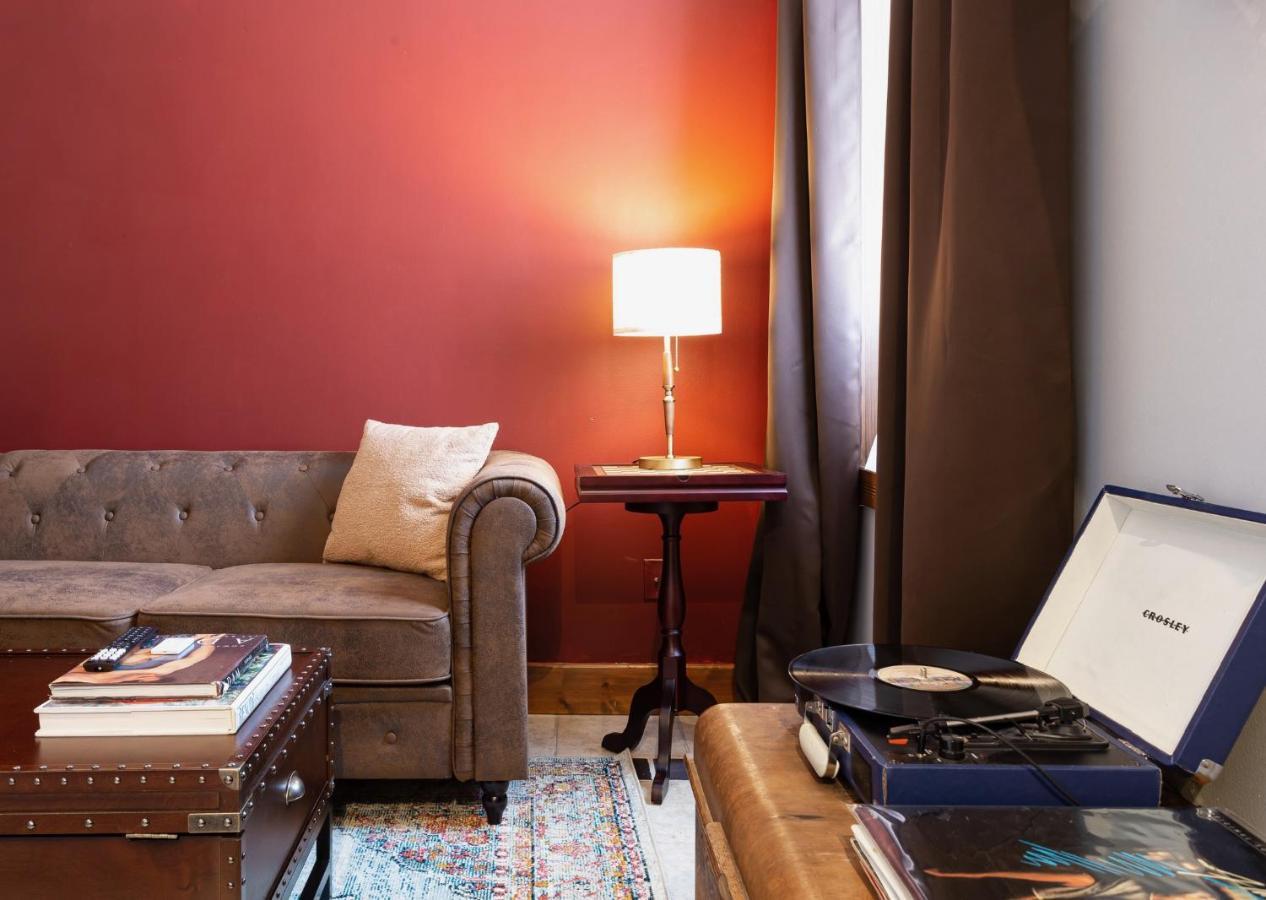 Spacious Stay Near Yale In Downtown New Haven Exteriör bild